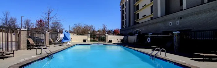 Holiday Inn Express & Suites Alpharetta - Windward Parkway by IHG 4