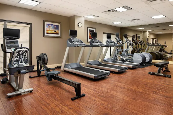 Holiday Inn Express & Suites Alpharetta - Windward Parkway by IHG 4