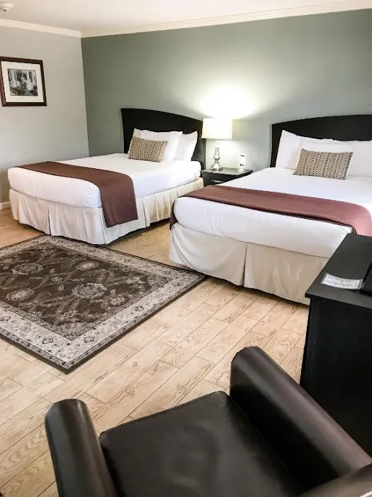The Dahlonega Square Hotel & Villas 4
