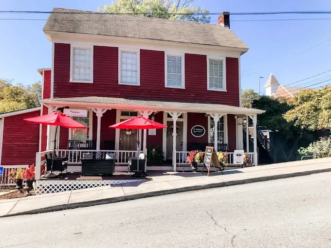 The Dahlonega Square Hotel & Villas 4