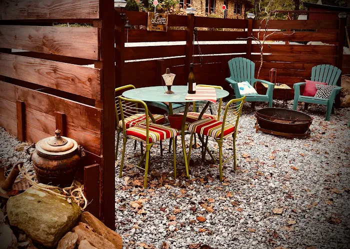 Rockhouse Love Shack 4