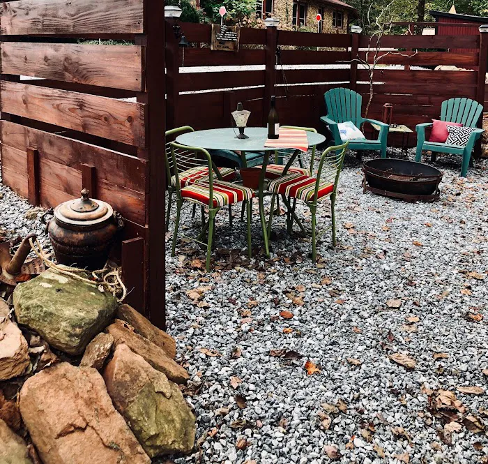 Rockhouse Love Shack 4