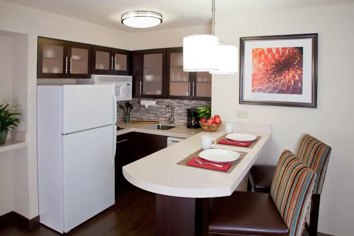 Sonesta ES Suites Atlanta Alpharetta Avalon 4