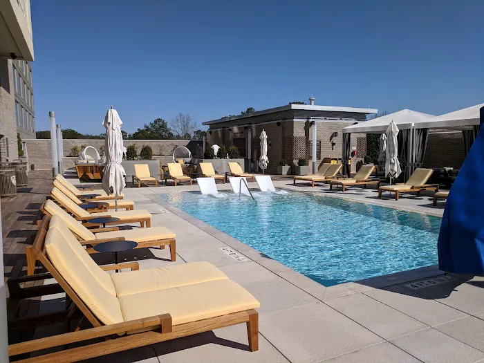 The Hotel at Avalon, Autograph Collection 4