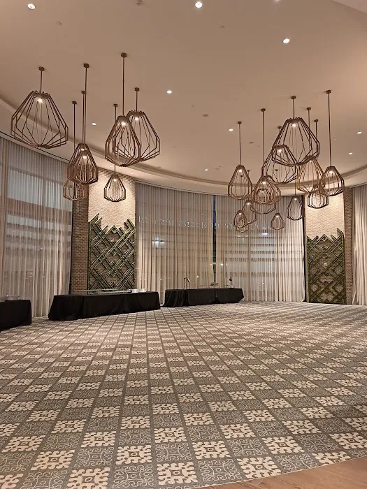 The Hotel at Avalon, Autograph Collection 4