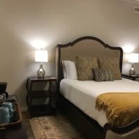 Barefoot Hills Hotel ico