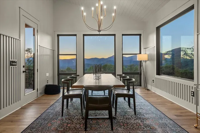 Dahlonega Estate 4