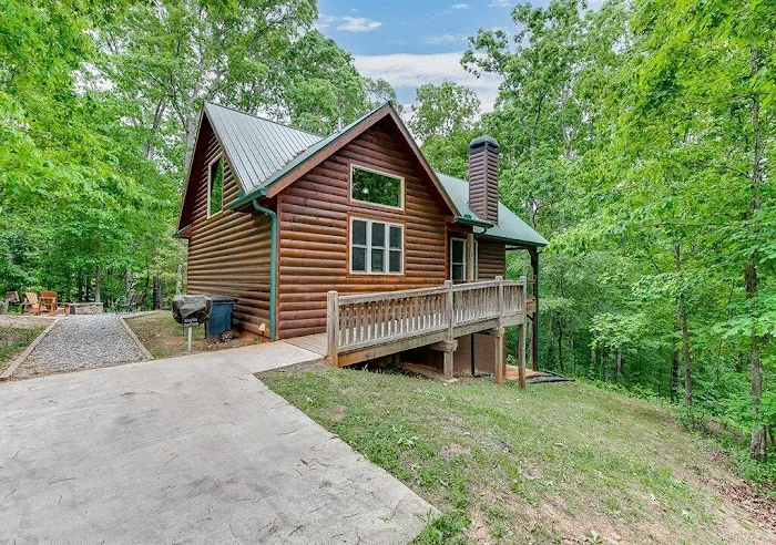 Tranquility Cabin 4