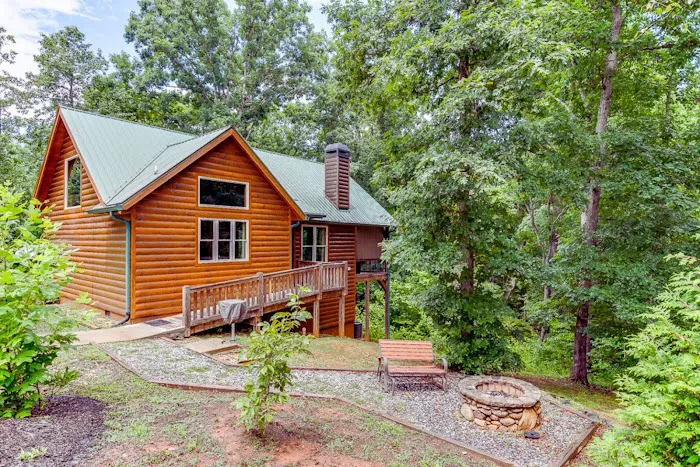 Oasis Cabin 4