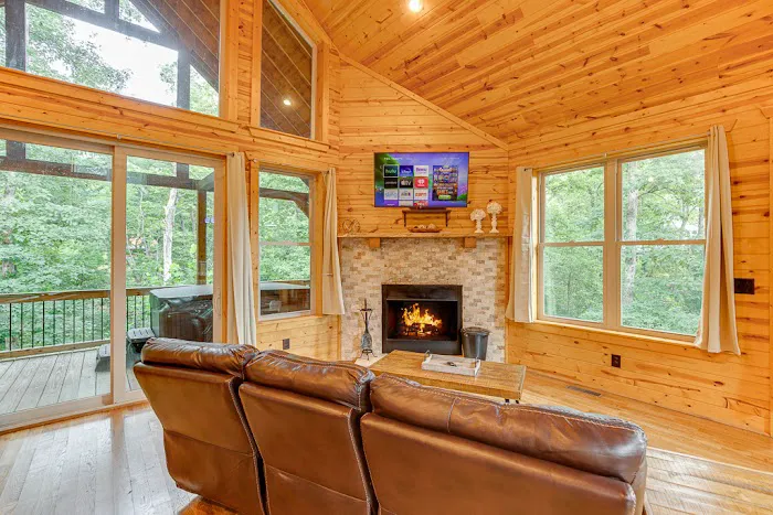 Oasis Cabin 4