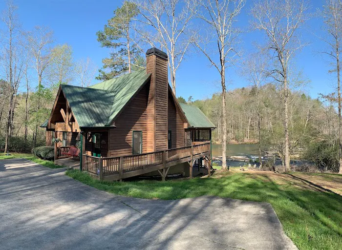 Vacation Rental Home on River 4