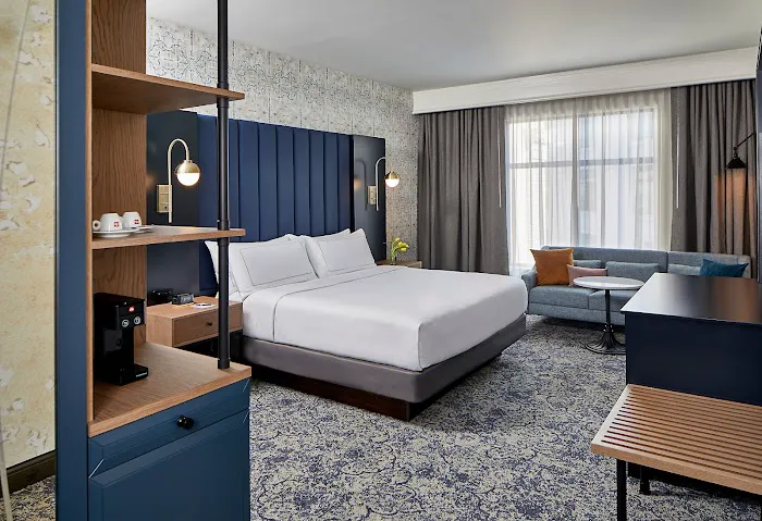 The Hamilton Alpharetta, Curio Collection by Hilton 4