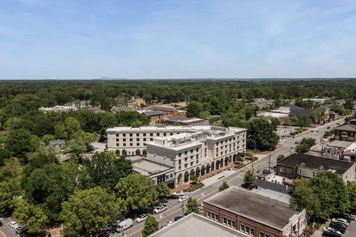 The Hamilton Alpharetta, Curio Collection by Hilton 4