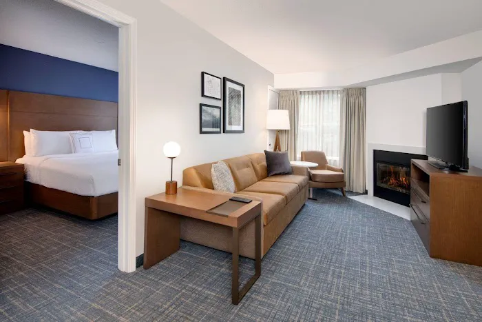 Sonesta ES Suites Atlanta Alpharetta North Point Mall 4