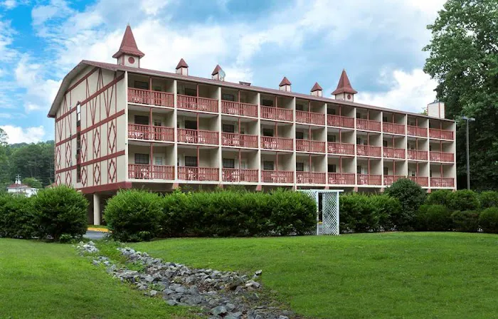 Hampton Inn Helen 4