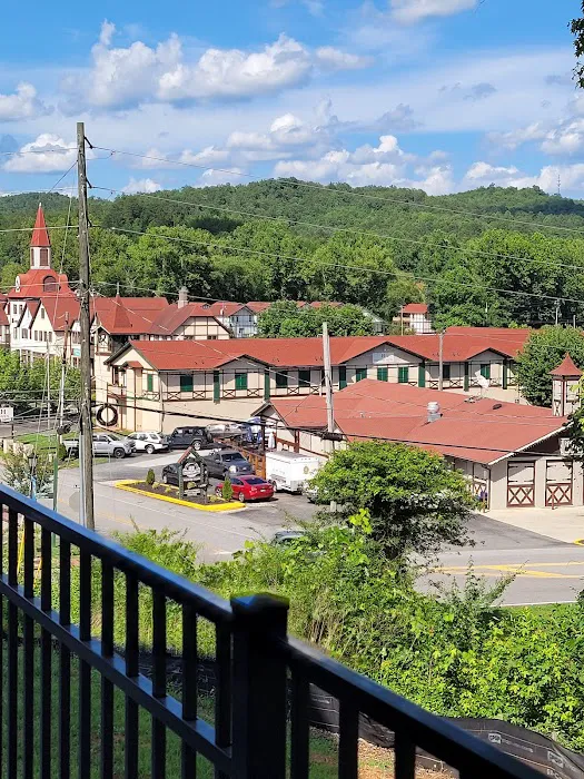Fairfield Inn & Suites Helen 4