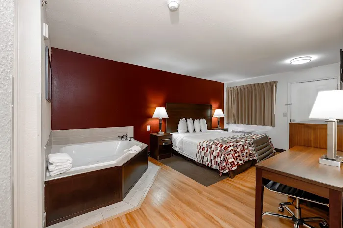 Red Roof Inn Helen 4