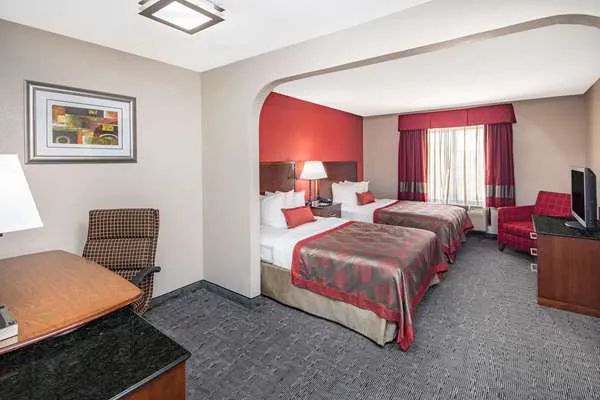 Ramada by Wyndham Alpharetta/Atlanta North 4
