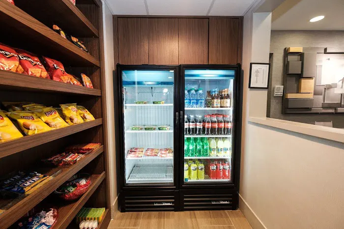 Holiday Inn Express Alpharetta - Roswell by IHG 4