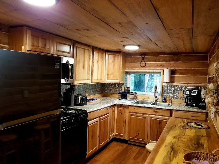 GOLD MINERS CABIN at Bear Creek Cabins in Helen Ga 4