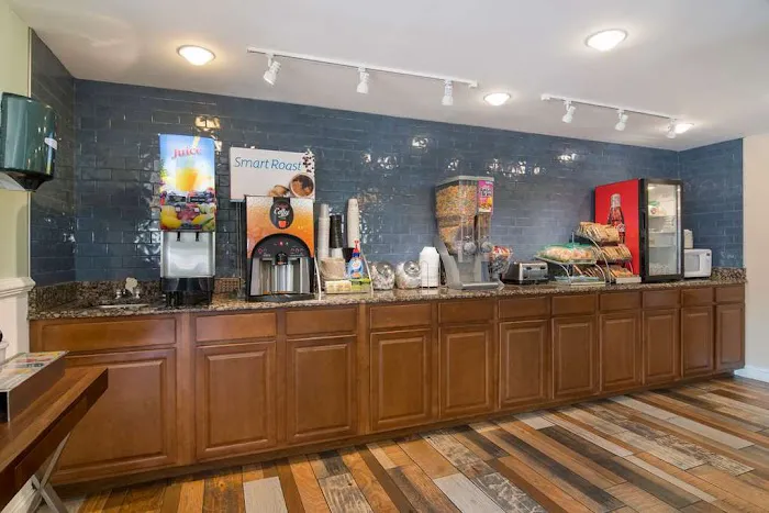 SureStay by Best Western Helen Downtown 4