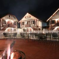 Alpine Village Inn Helen GA ico