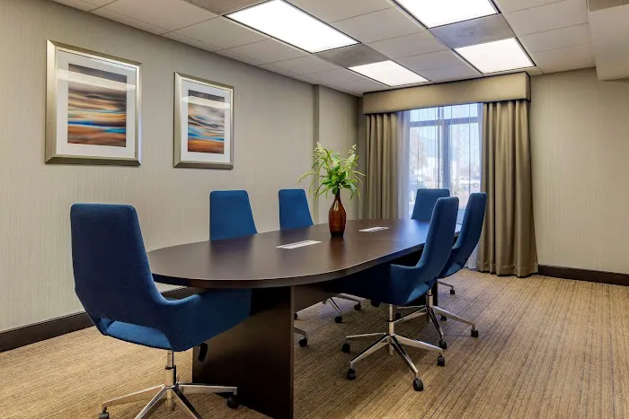 Comfort Suites Alpharetta/Roswell - Atlanta Area 4