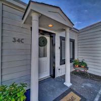 Town Square Retreat ico