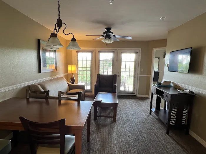 Apple Mountain Resort & Golf Club 4