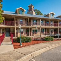 Holiday Inn Club Vacations Apple Mountain Resort at Clarkesville, an IHG Hotel ico