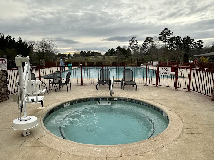 Holiday Inn Club Vacations Apple Mountain Resort at Clarkesville, an IHG Hotel 4
