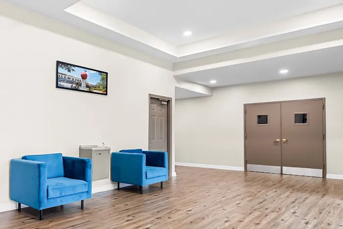 Quality Inn 4