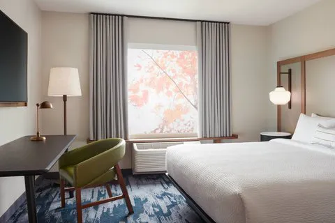 Fairfield Inn & Suites Cornelia 4