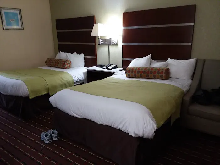 Days Inn by Wyndham Cornelia 4