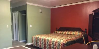 Skyland Motel