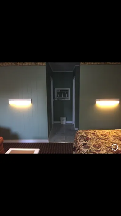 Skyland Motel 4