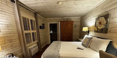 Glen-Ella Springs Hotel & Restaurant