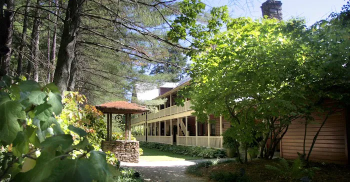 Glen-Ella Springs Hotel & Restaurant 4