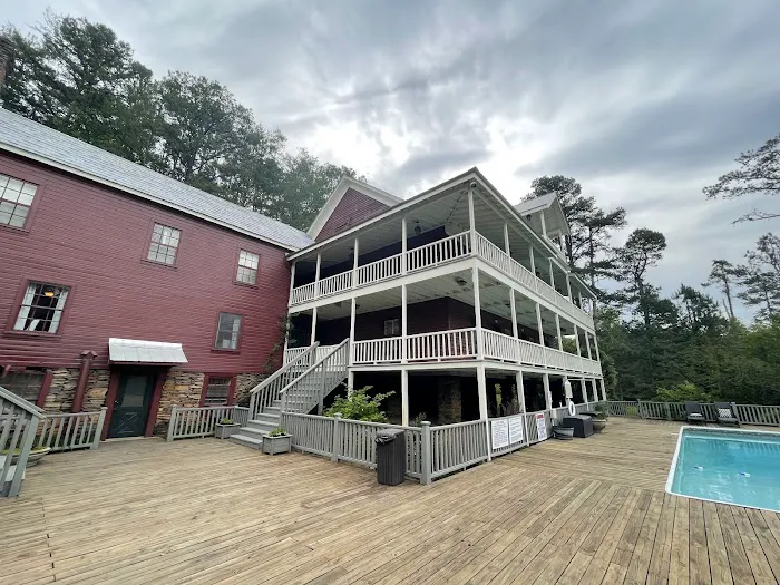Glen-Ella Springs Hotel & Restaurant 4