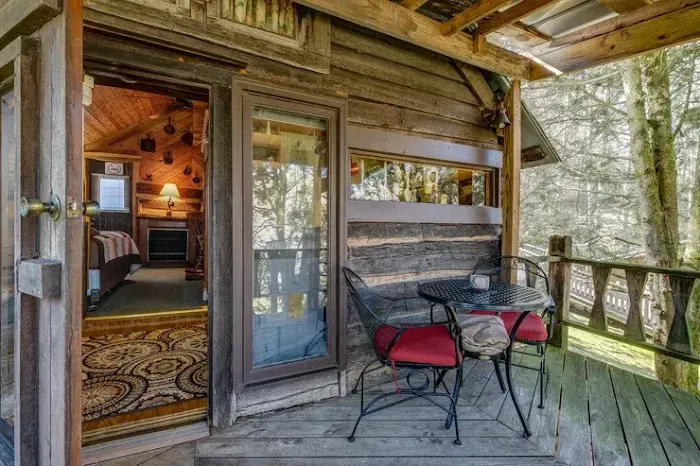 Cobb Creek Cabins 4