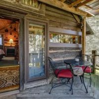 Cobb Creek Cabins ico
