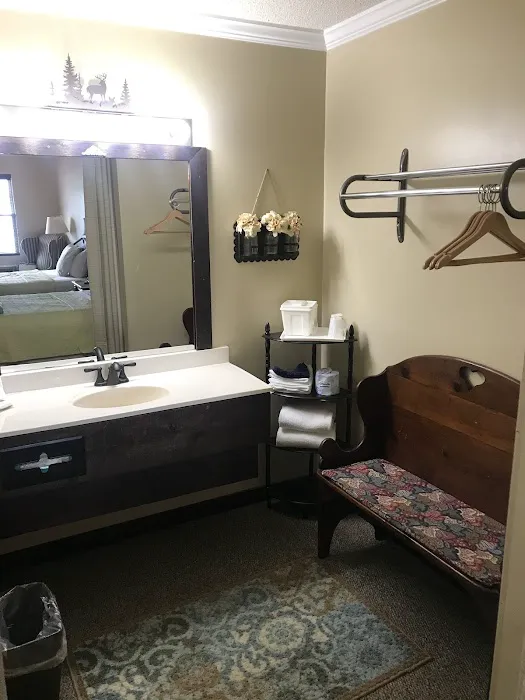 Deerfield Inn 4