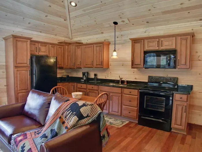Lodging on the Lake 4
