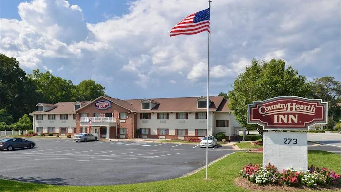 Country Hearth Inn & Suites Toccoa 4