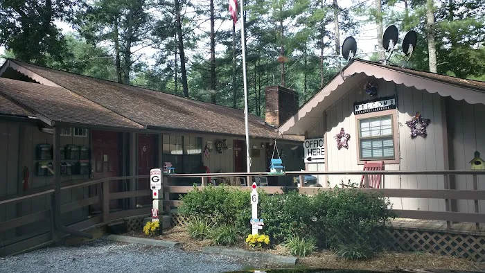 Tiger Creek Falls Inn 4