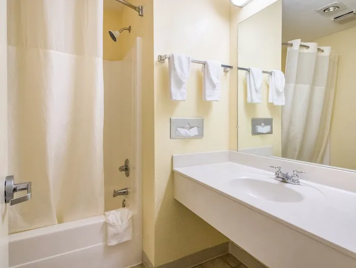 Americas Best Value Inn Clayton 4