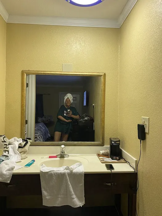 Murphy Motel 4
