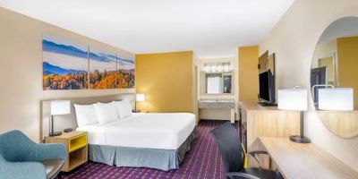 Days Inn by Wyndham Murphy