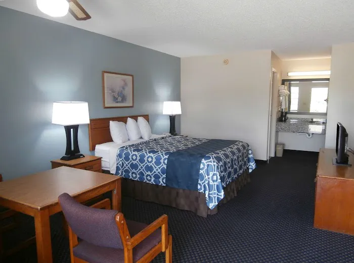 Americas Best Value Inn Blue Ridge 4