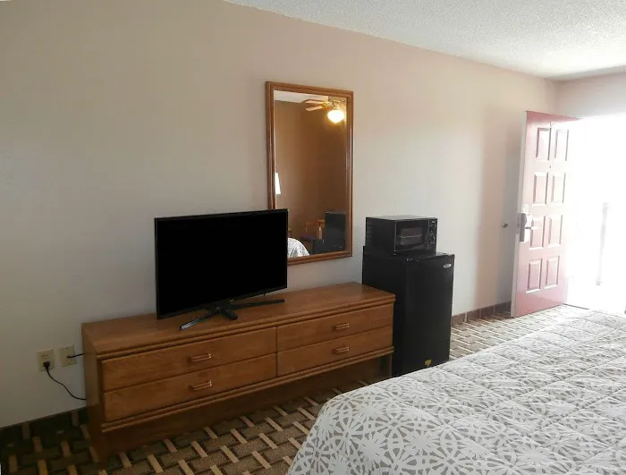 Americas Best Value Inn Blue Ridge 4